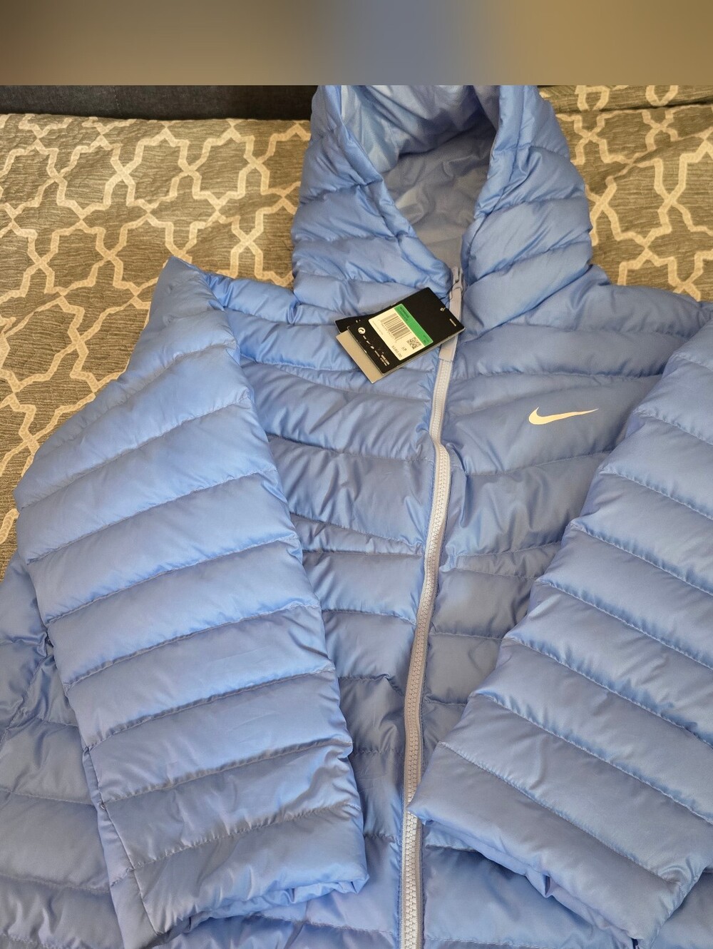 Nike Women"s Light Blue Quilted Hooded Puffer Jacket